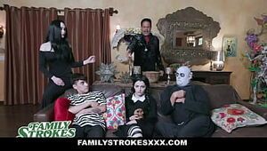Audrey Noir,Kate Bloom- Addams Family XXX Parody